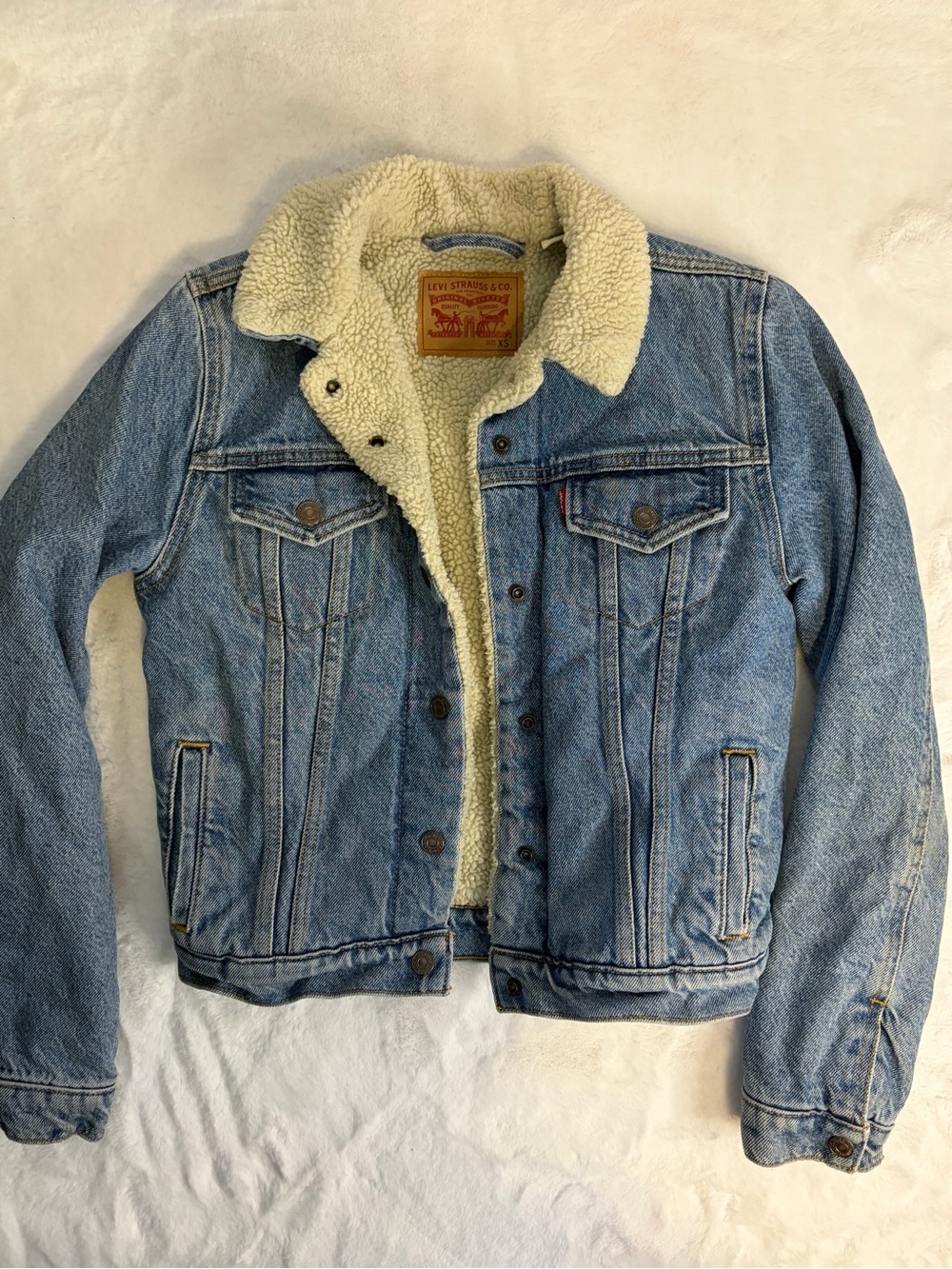 Levi’s Sherpa Lined Denim Trucker Jacket Blue Jean Jacket Women’s XS